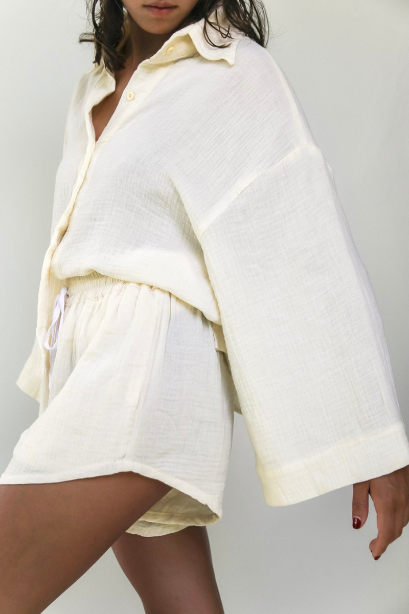 lilly set in sand - akura the label