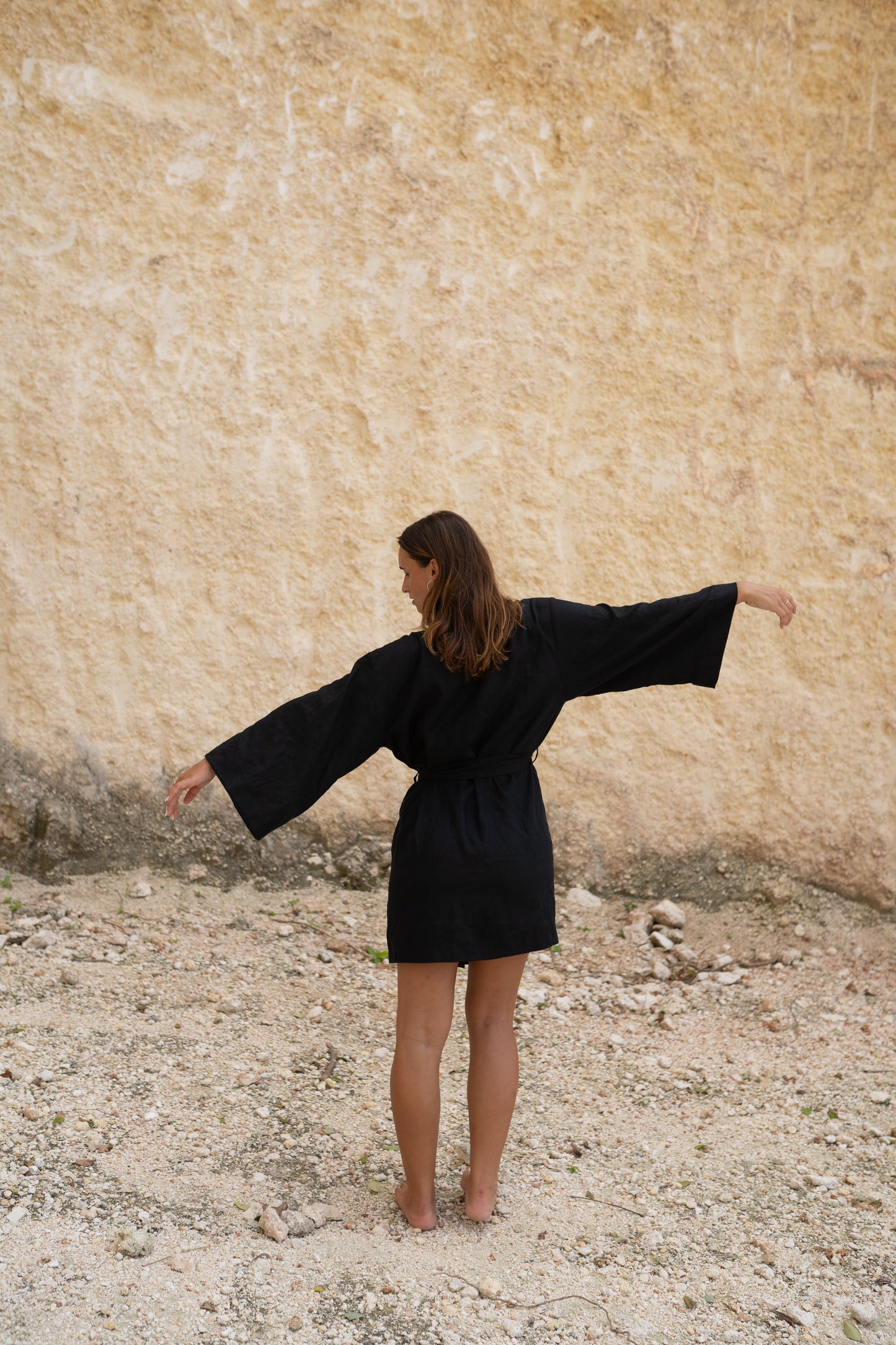 Luna Kimono - 100% Linen, Black