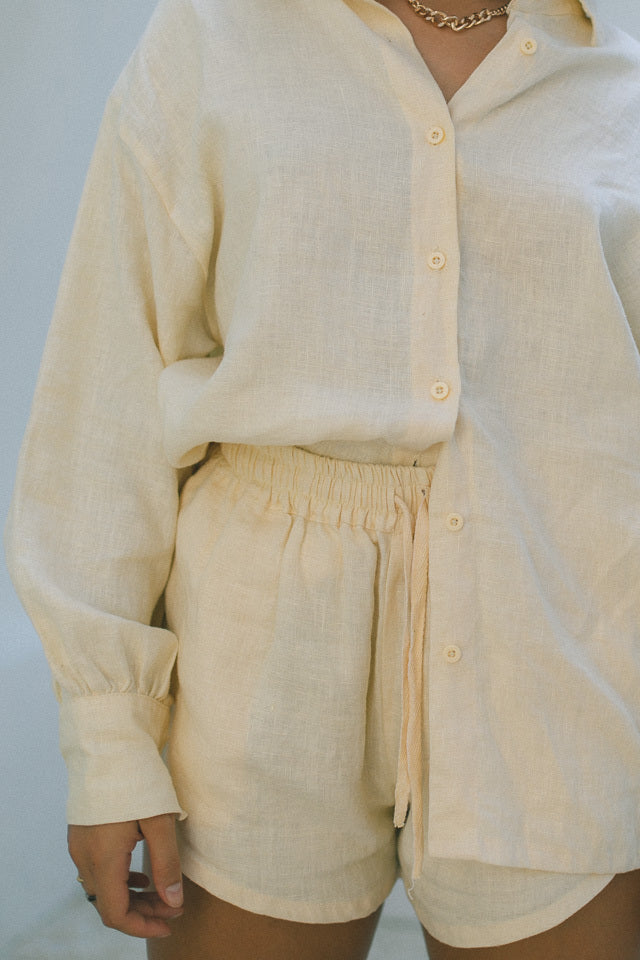 Vera Shorts - 100% Linen, Sand
